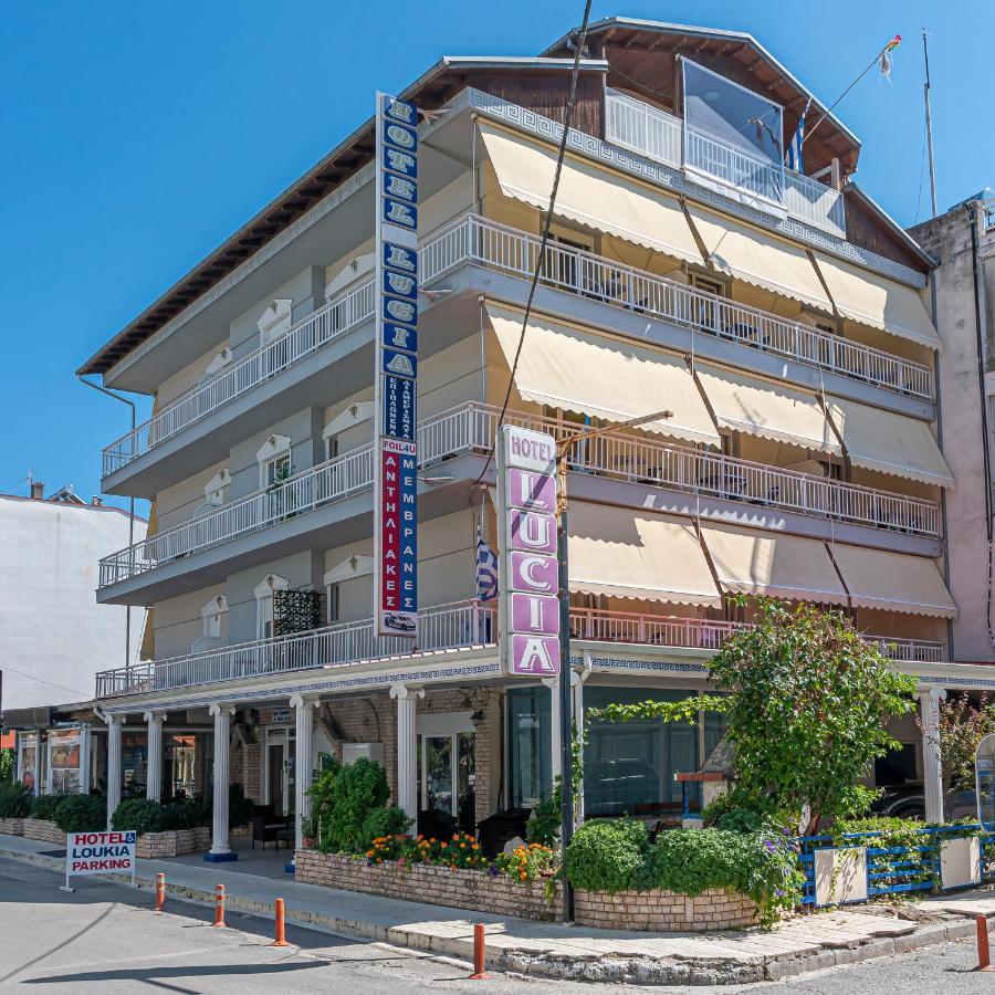Lucia Hotel Paralia Екстериор снимка